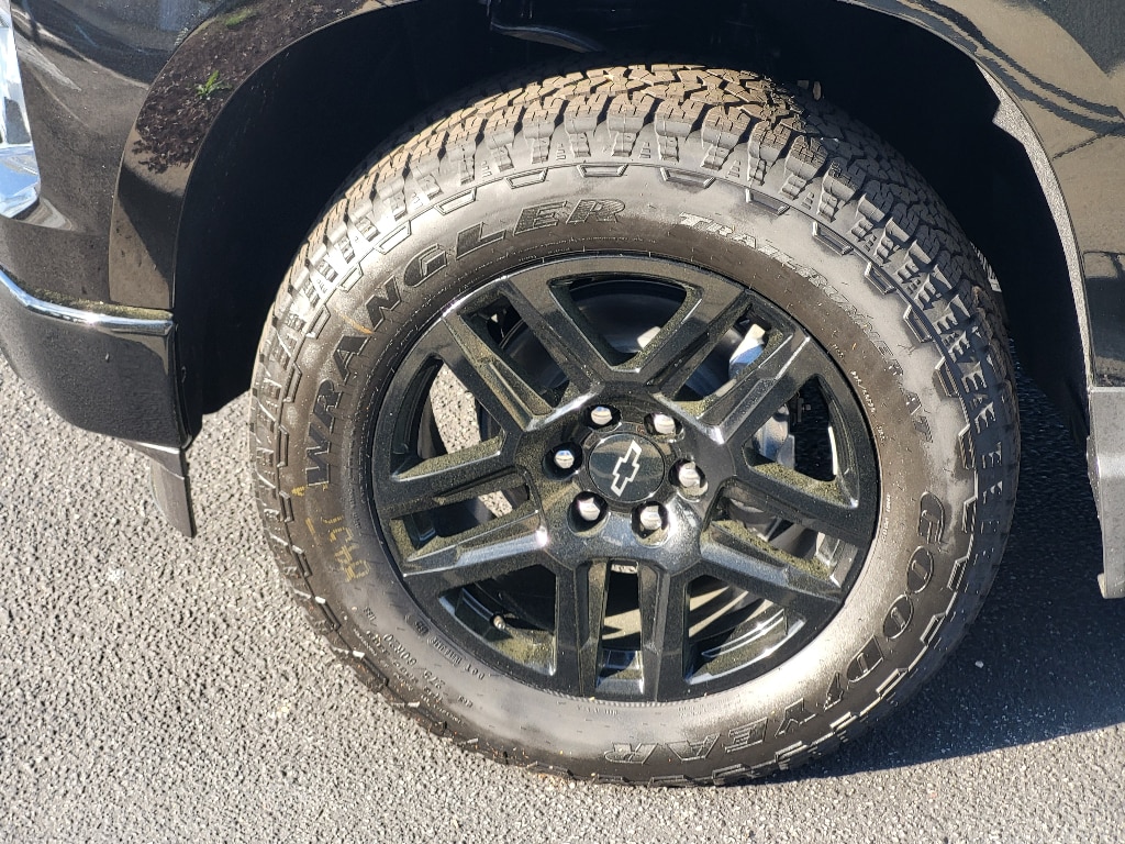 2026 Chevrolet Silverado 1500 Custom - Photo 10