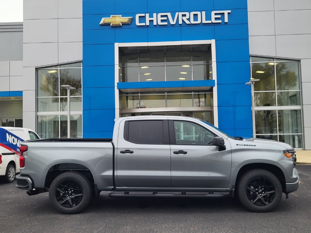 New 2026 Chevrolet Silverado 1500 Custom Truck