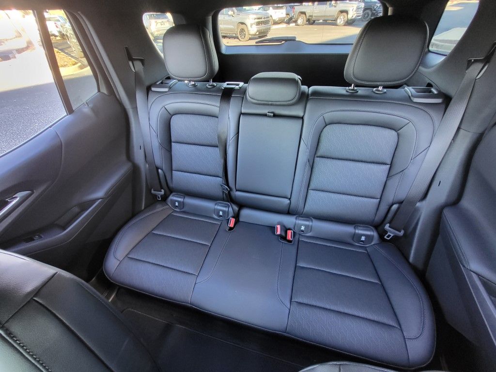 2026 Chevrolet Equinox LT - Photo 14
