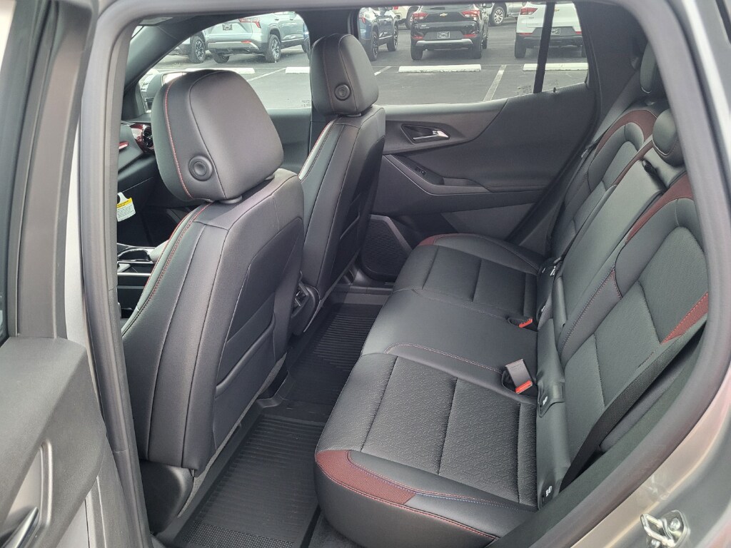 2026 Chevrolet Equinox RS - Photo 15