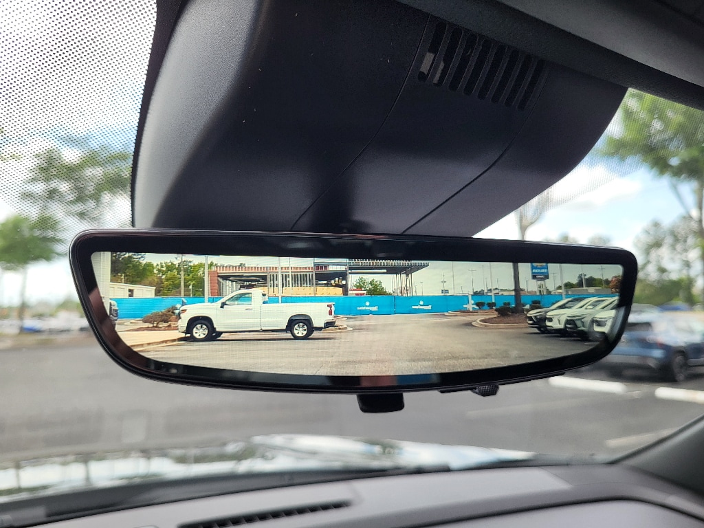 2026 Chevrolet Suburban Premier - Photo 24