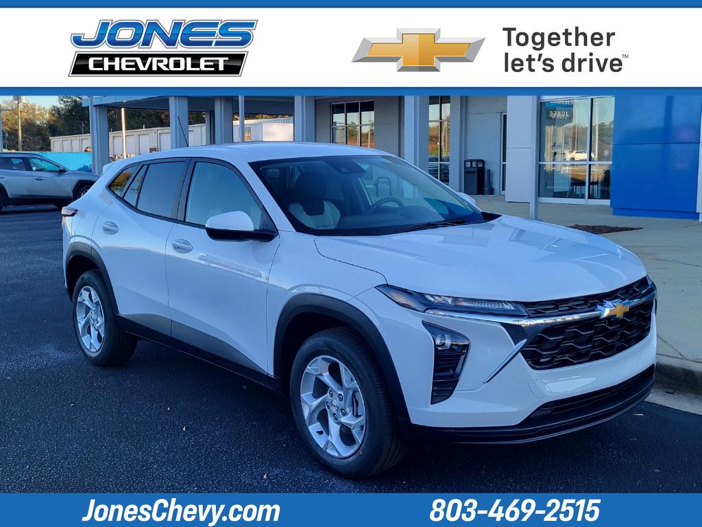 2026 Chevrolet Trax LS's photo