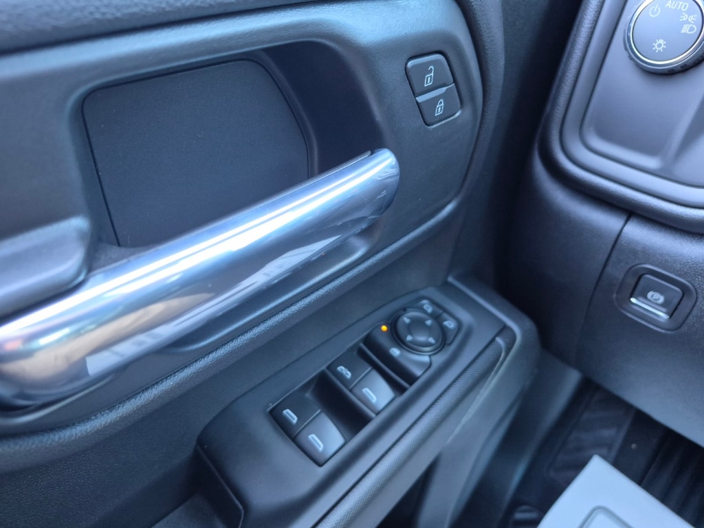 2026 Chevrolet Silverado 1500 Custom - Photo 25