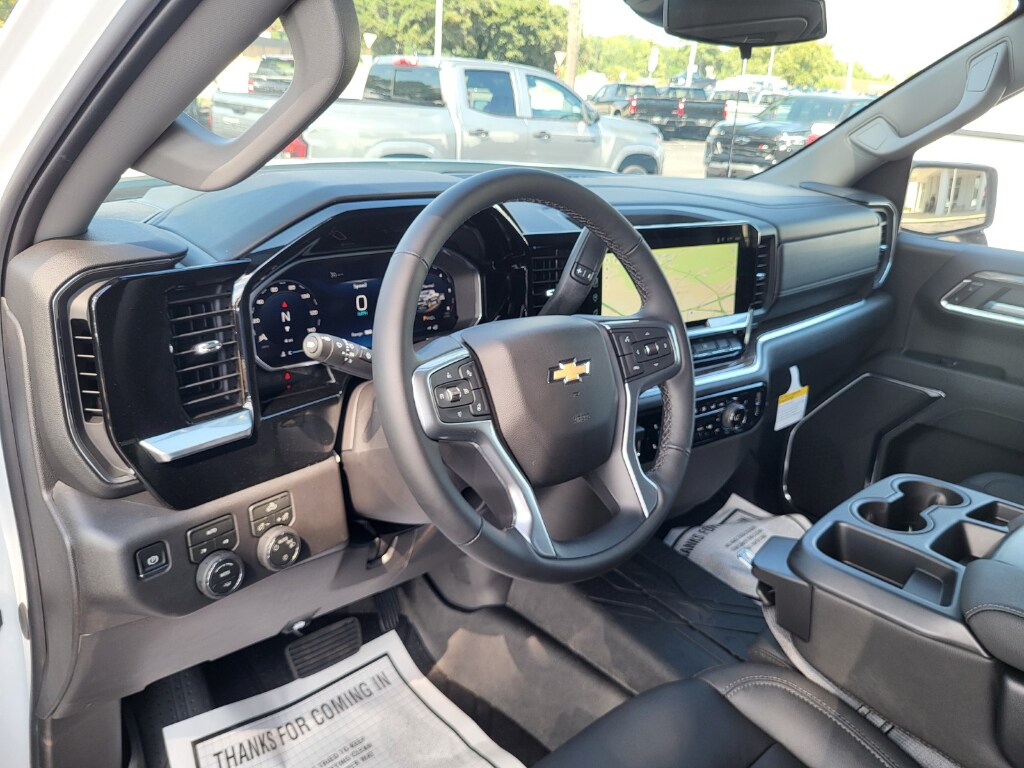 2026 Chevrolet Silverado 1500 LT - Photo 10