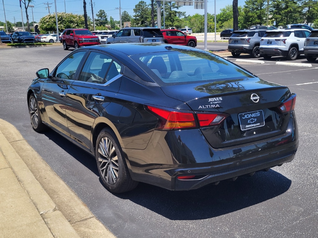 2025 Nissan Altima SV - Photo 6