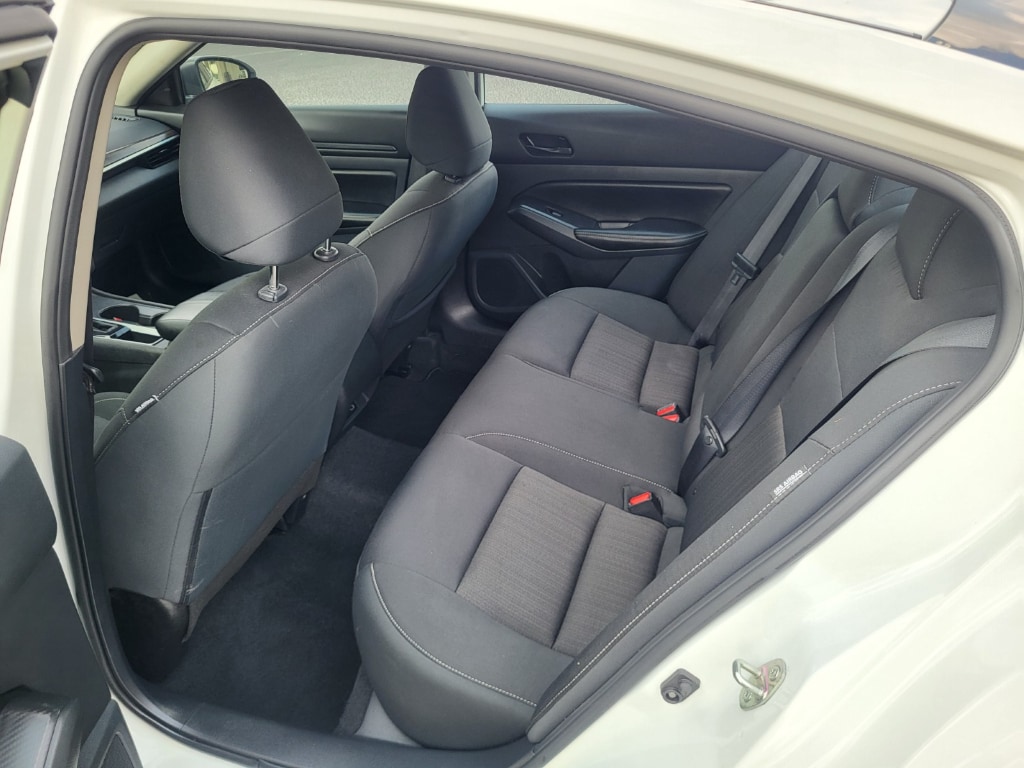 2025 Nissan Altima SV - Photo 14