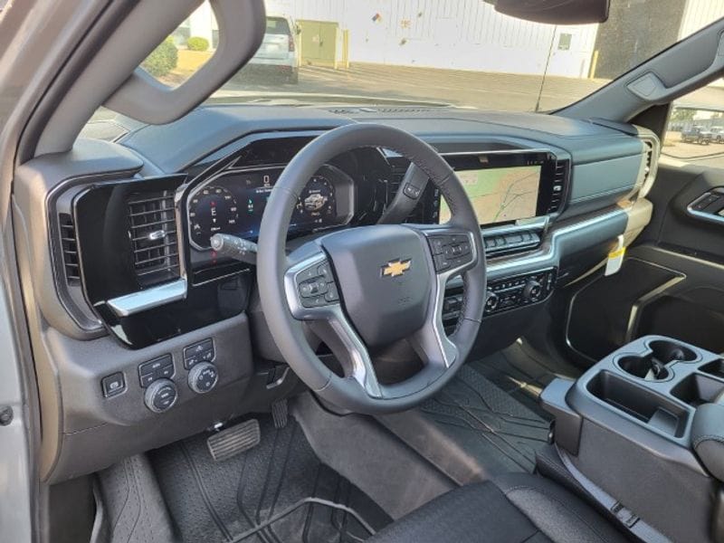 2026 Chevrolet Silverado 1500 LT - Photo 12