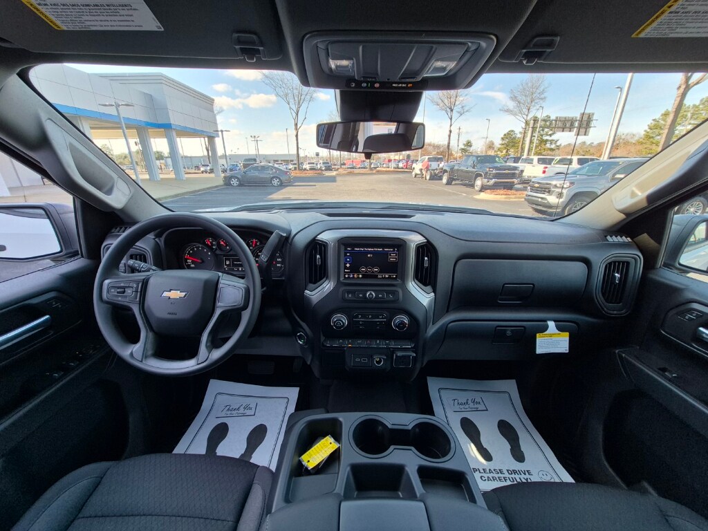 2026 Chevrolet Silverado 1500 Custom - Photo 18