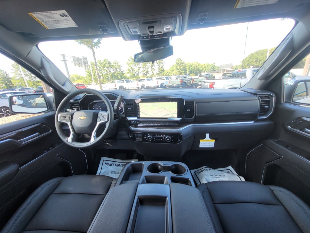 2026 Chevrolet Silverado 1500 LT - Photo 14