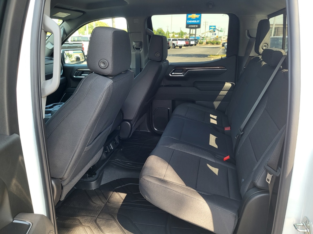 2026 Chevrolet Silverado 1500 LT - Photo 13