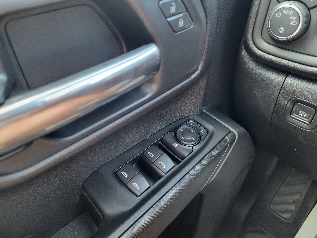 2026 Chevrolet Silverado 1500 Custom - Photo 25