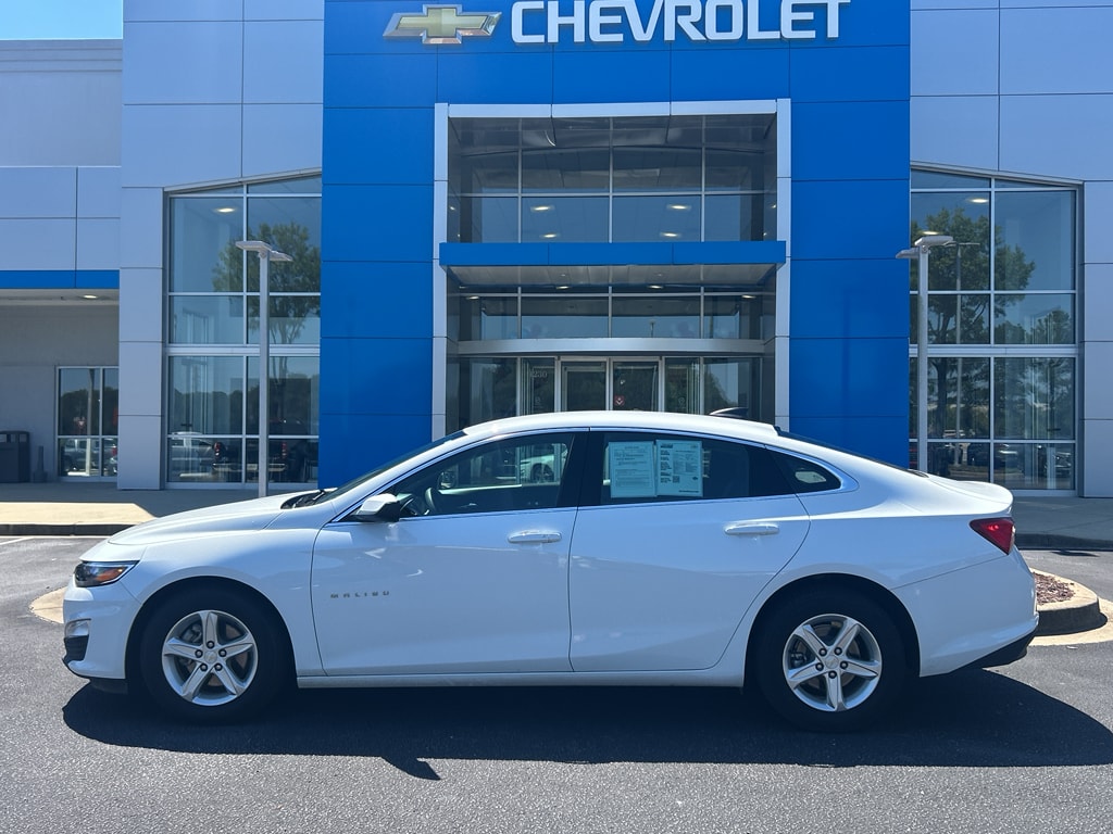Used 2024 Chevrolet Malibu 1FL with VIN 1G1ZC5ST0RF178898 for sale in Sumter, SC