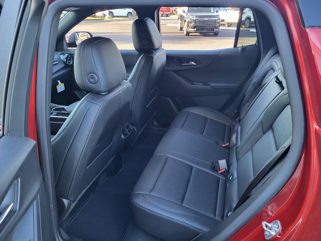 2026 Chevrolet Equinox LT - Photo 15