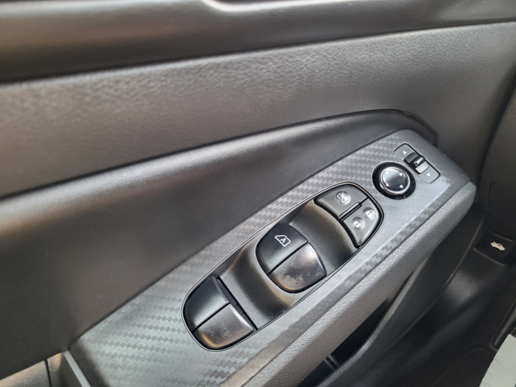 2025 Nissan Altima SV - Photo 22