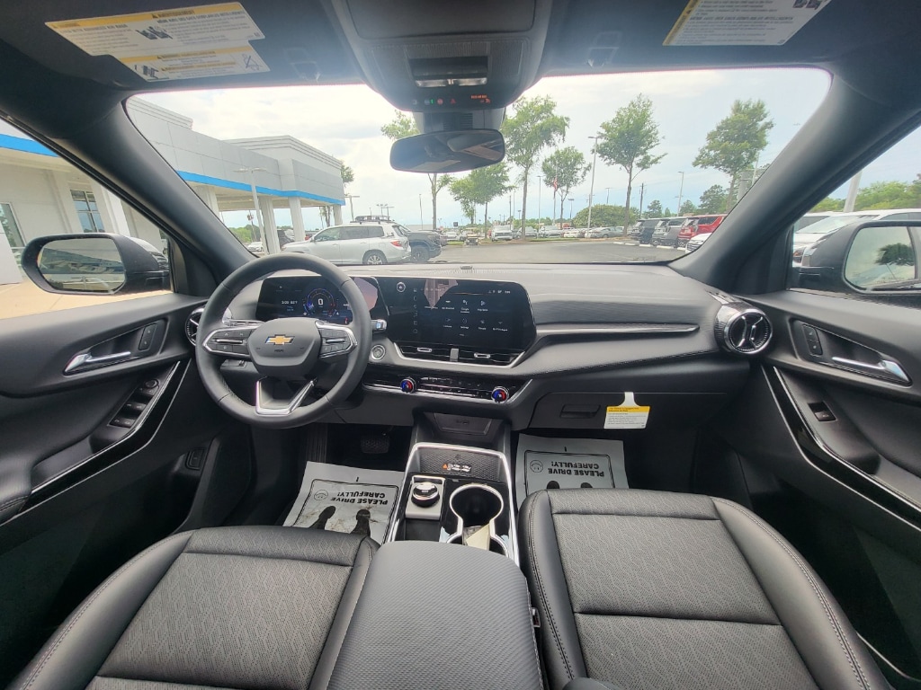 2026 Chevrolet Equinox LT - Photo 17