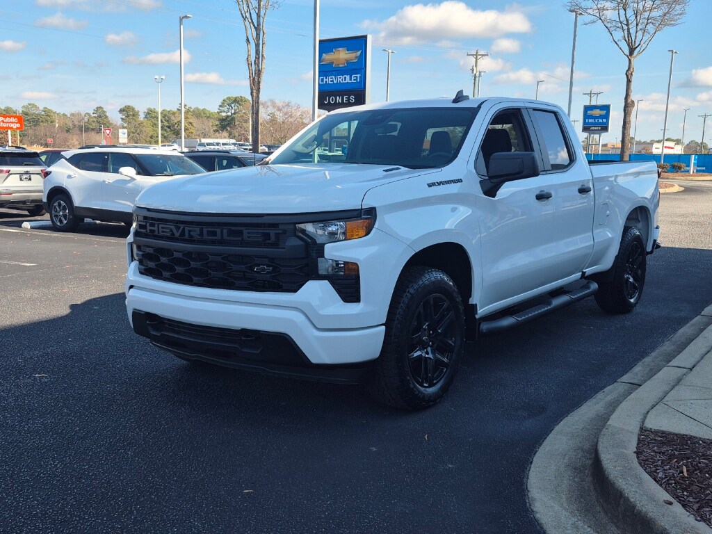 2026 Chevrolet Silverado 1500 Custom - Photo 9