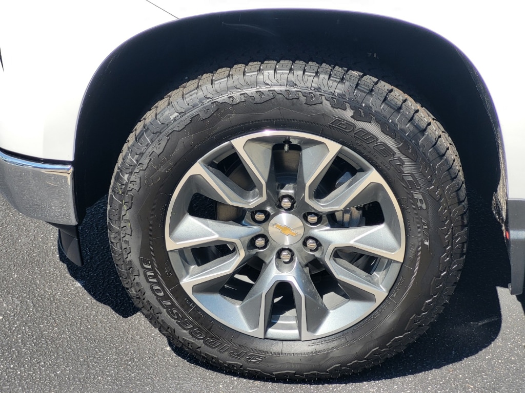 2026 Chevrolet Silverado 1500 LT - Photo 9