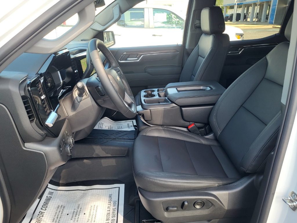 2026 Chevrolet Silverado 1500 LT - Photo 11