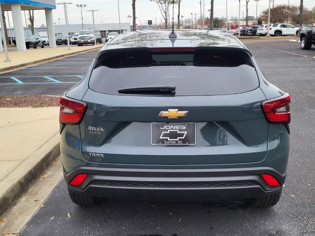 New 2026 Chevrolet Trax LS SUV