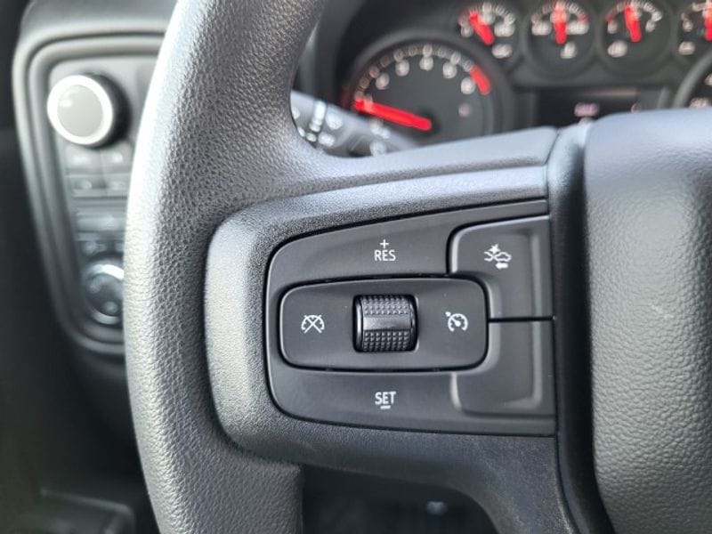 2025 Chevrolet Silverado 1500 Custom - Photo 23