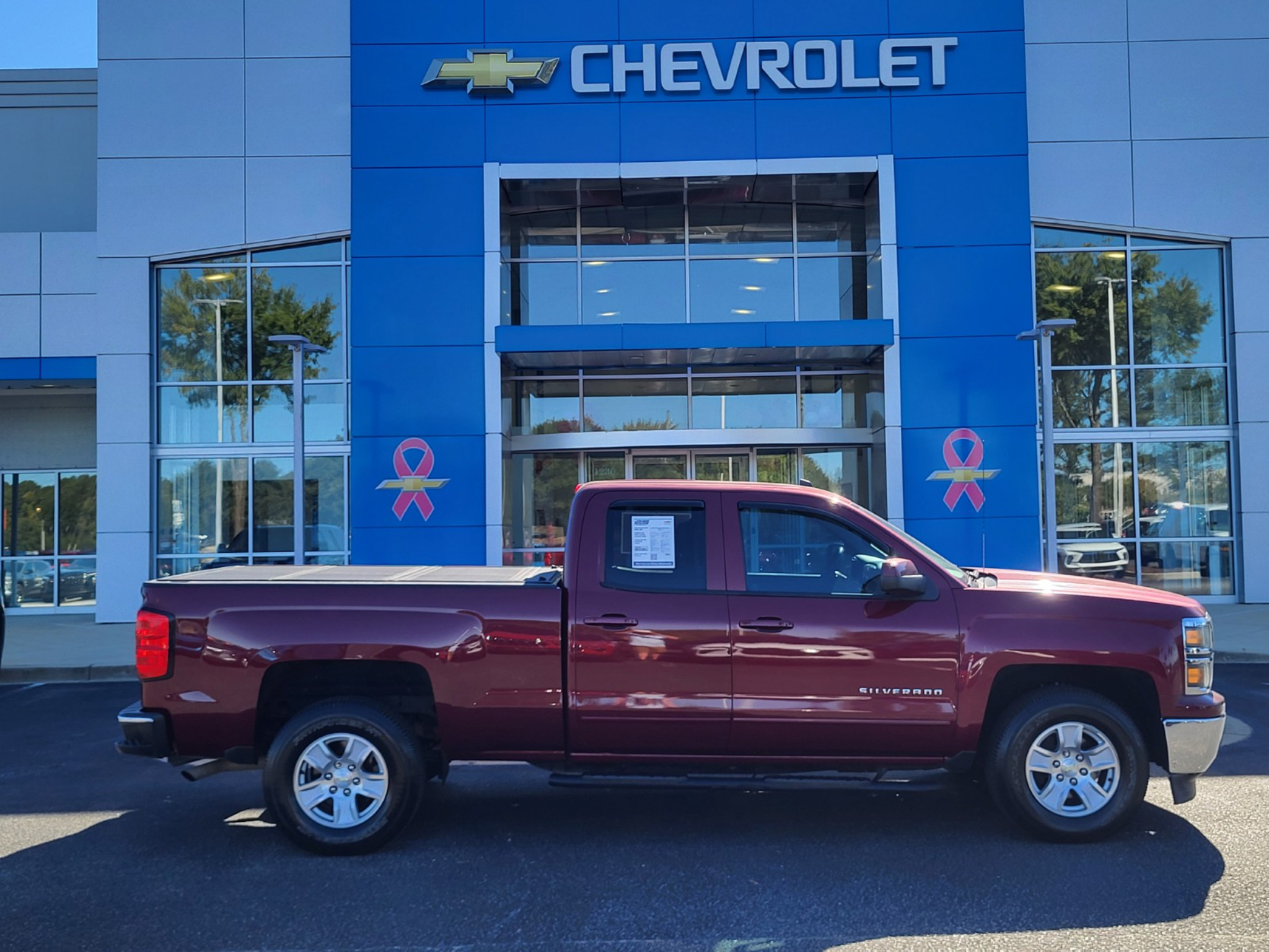 Used 2015 Chevrolet Silverado 1500 LT with VIN 1GCRCREH9FZ261519 for sale in Sumter, SC