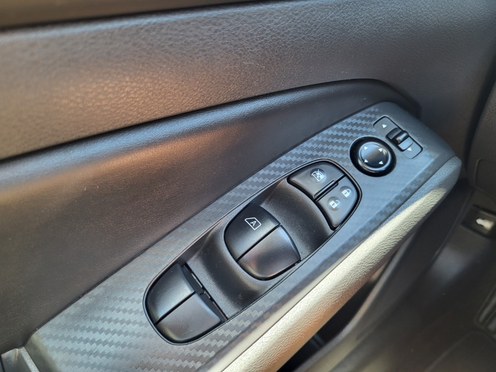 2025 Nissan Altima SV - Photo 24