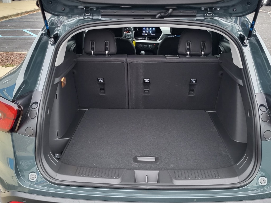 New 2026 Chevrolet Trax LS SUV