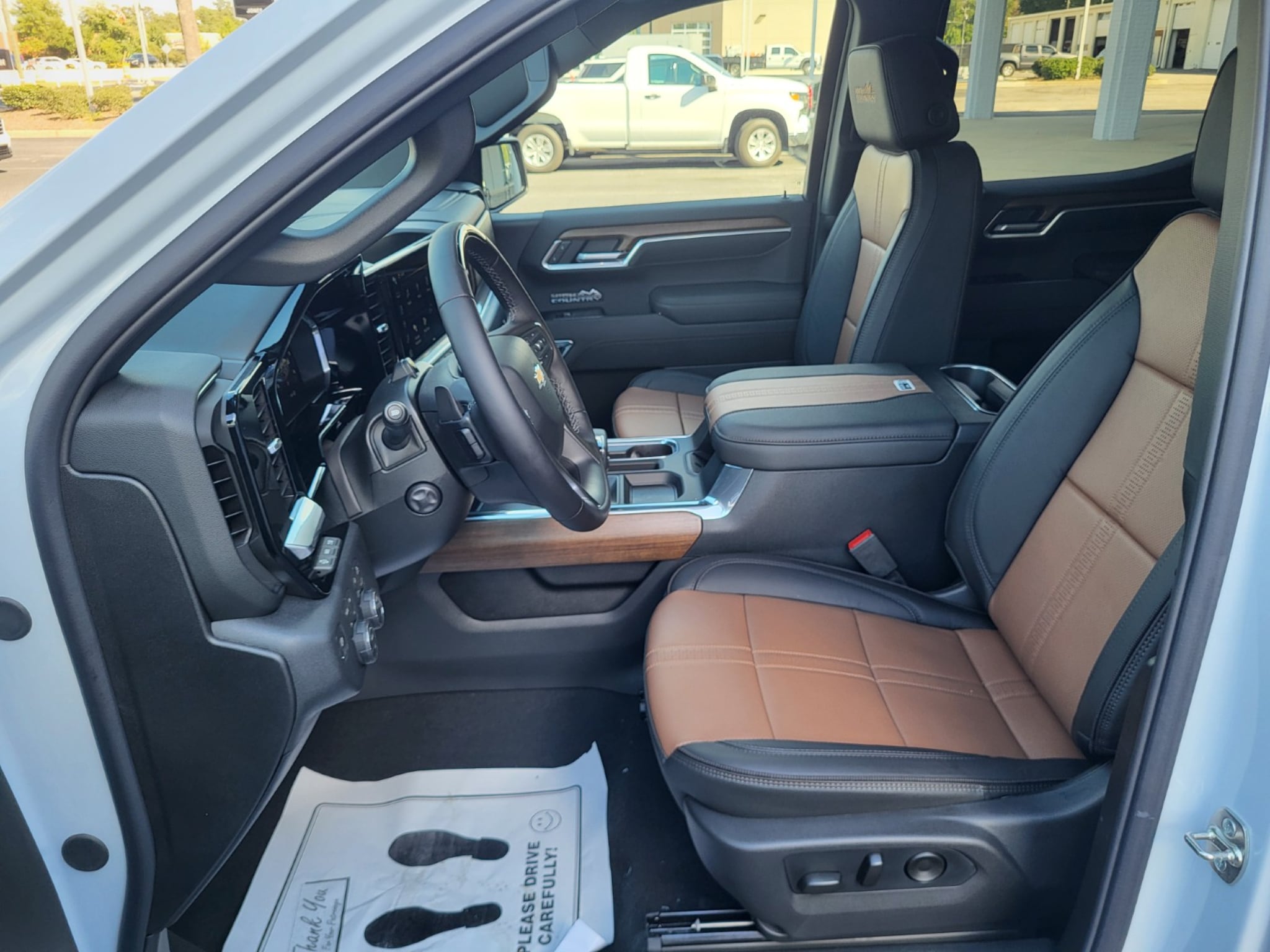 2026 Chevrolet Silverado 1500 High Country - Photo 12