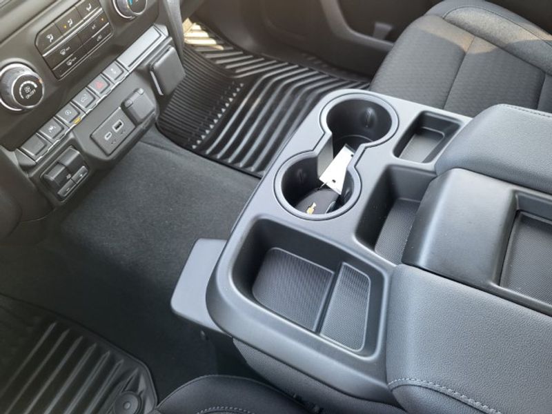 2025 Chevrolet Silverado 1500 Custom - Photo 21
