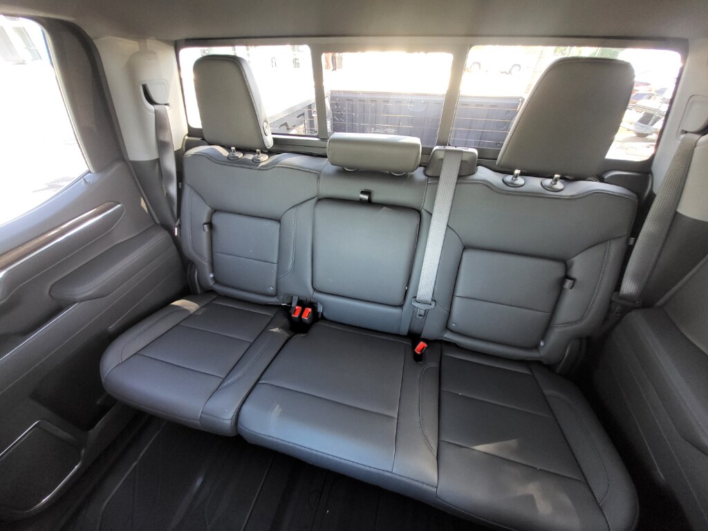 2026 Chevrolet Silverado 1500 LT - Photo 12