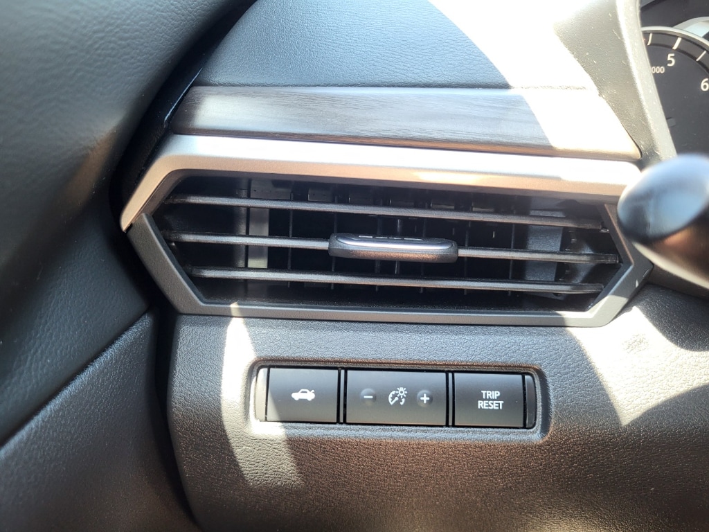 2025 Nissan Altima SV - Photo 23