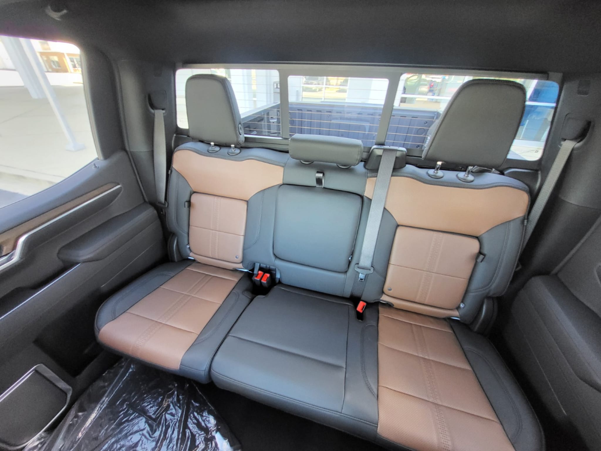 2026 Chevrolet Silverado 1500 High Country - Photo 14