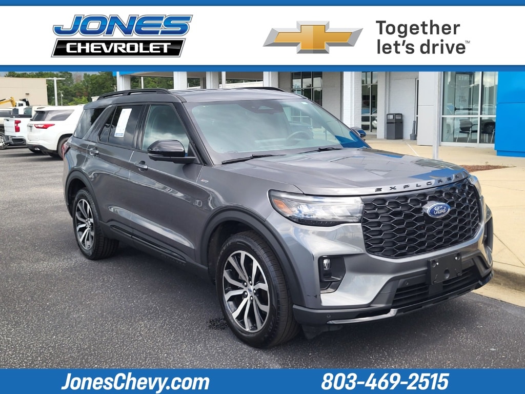 2025 Ford Explorer
