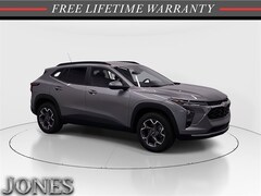 2025 Chevrolet Trax LT SUV