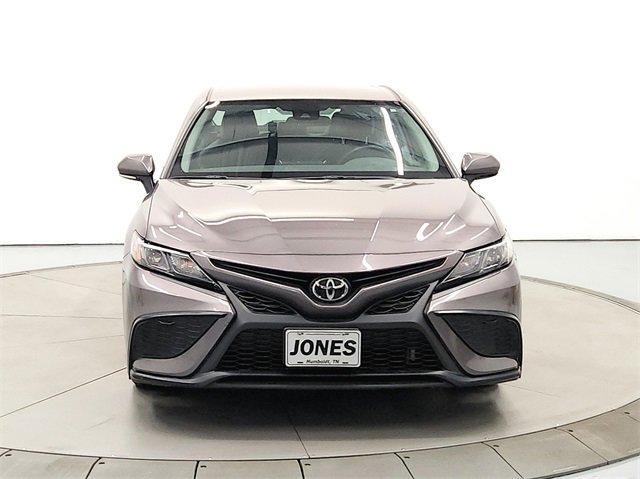 2024 Toyota Camry SE photo 2