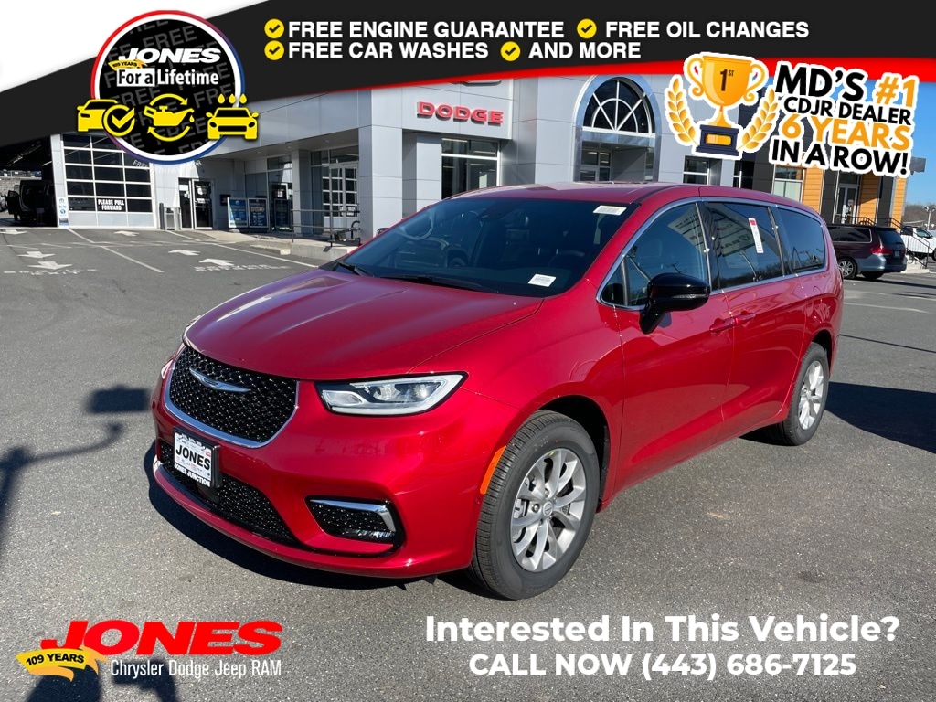2026 Chrysler Pacifica Select AWD's photo