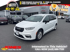 2026 Chrysler Pacifica Select Passenger Van