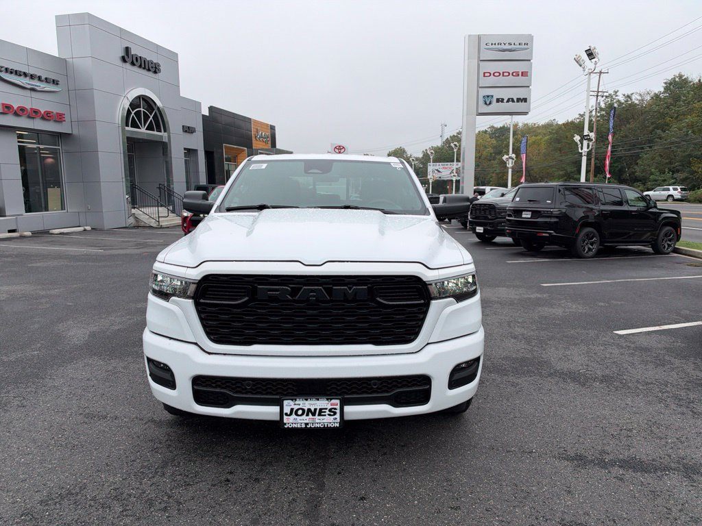 New 2027 Ram 1500 EXPRESS CREW CAB 4X4 6'4 BOX Pickup