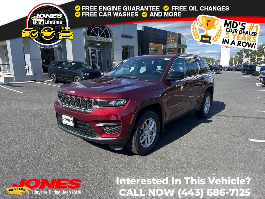 2025 Jeep Grand Cherokee Laredo's photo