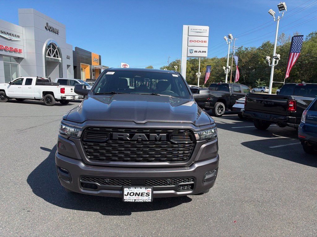 New 2027 Ram 1500 EXPRESS CREW CAB 4X4 6'4 BOX Pickup