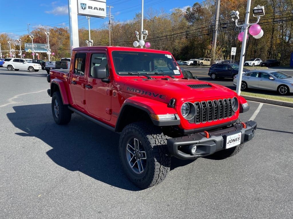 New 2026 Jeep Gladiator Mojave Pickup