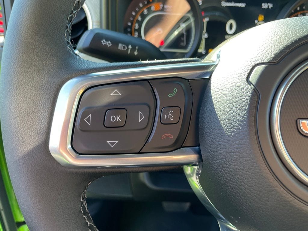 2026 Jeep Wrangler 4-Door Sahara - Photo 20