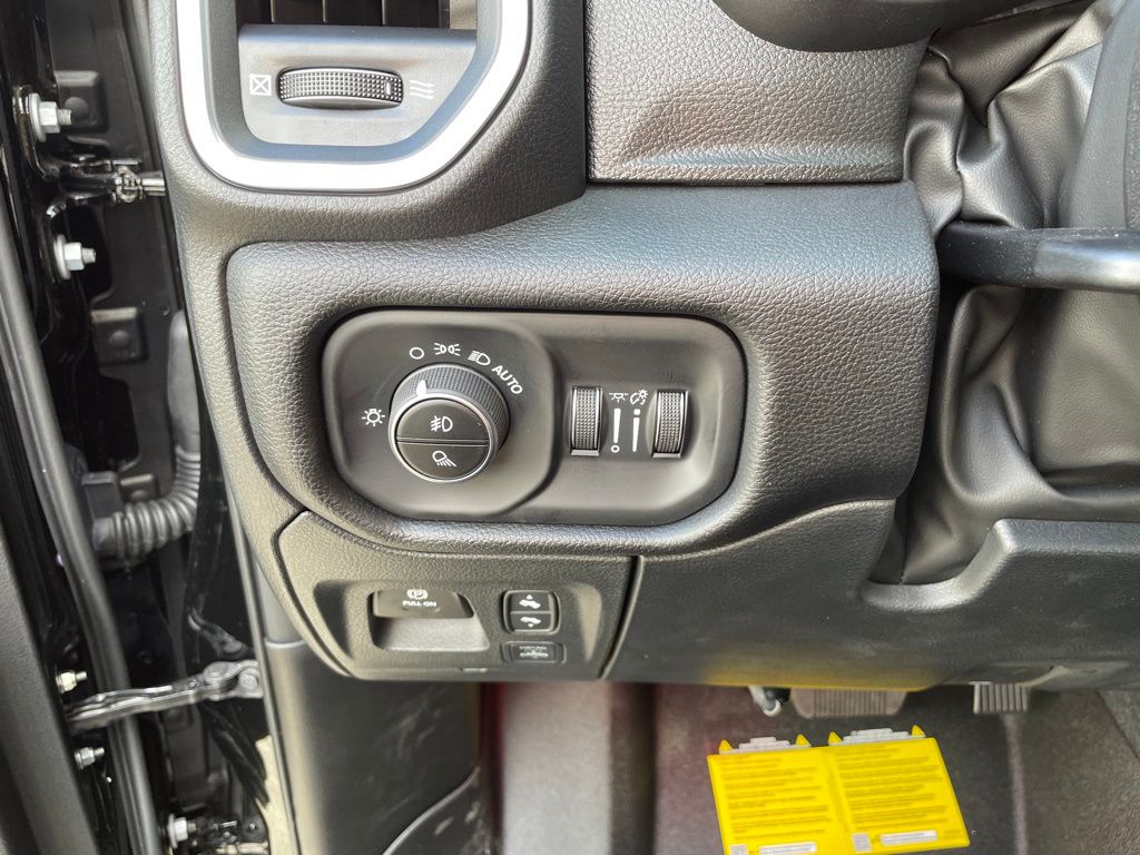 2026 RAM 1500 Big Horn/Lone Star - Photo 16