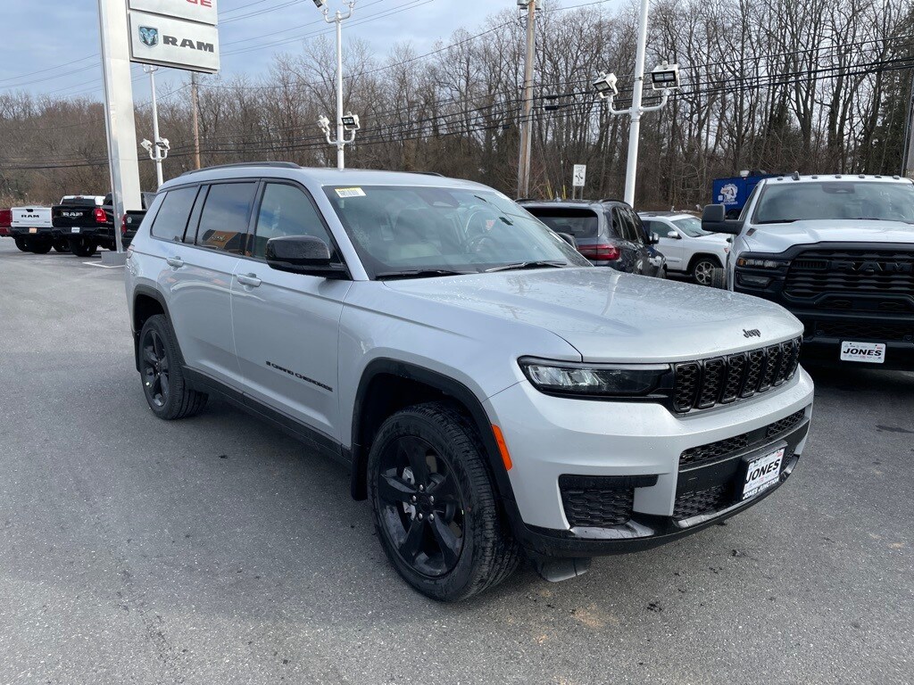 New 2025 Jeep Grand Cherokee L Altitude X Sport Utility