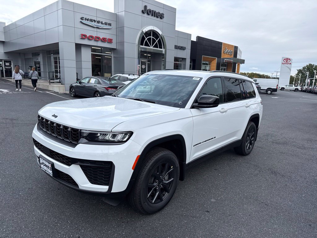 2027 Jeep Grand Cherokee L