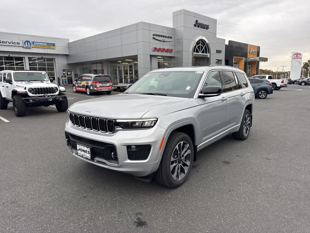 New 2025 Jeep Grand Cherokee L Overland Sport Utility
