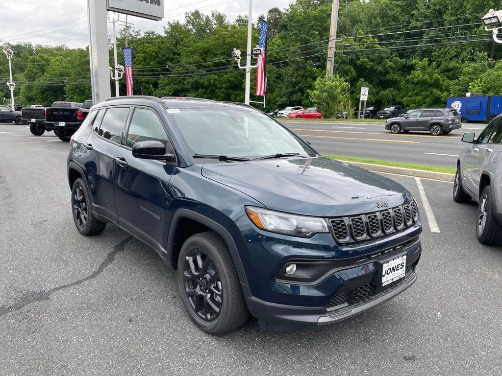 New 2026 Jeep Compass Latitude Sport Utility