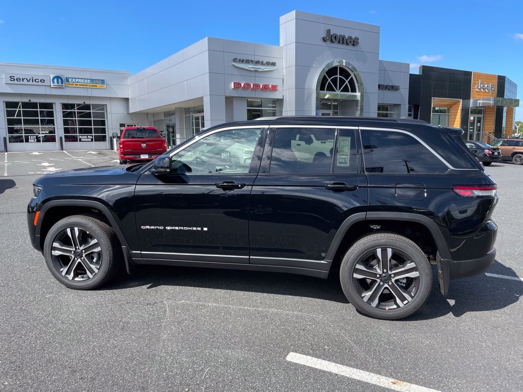 New 2027 Jeep Grand Cherokee Limited Sport Utility