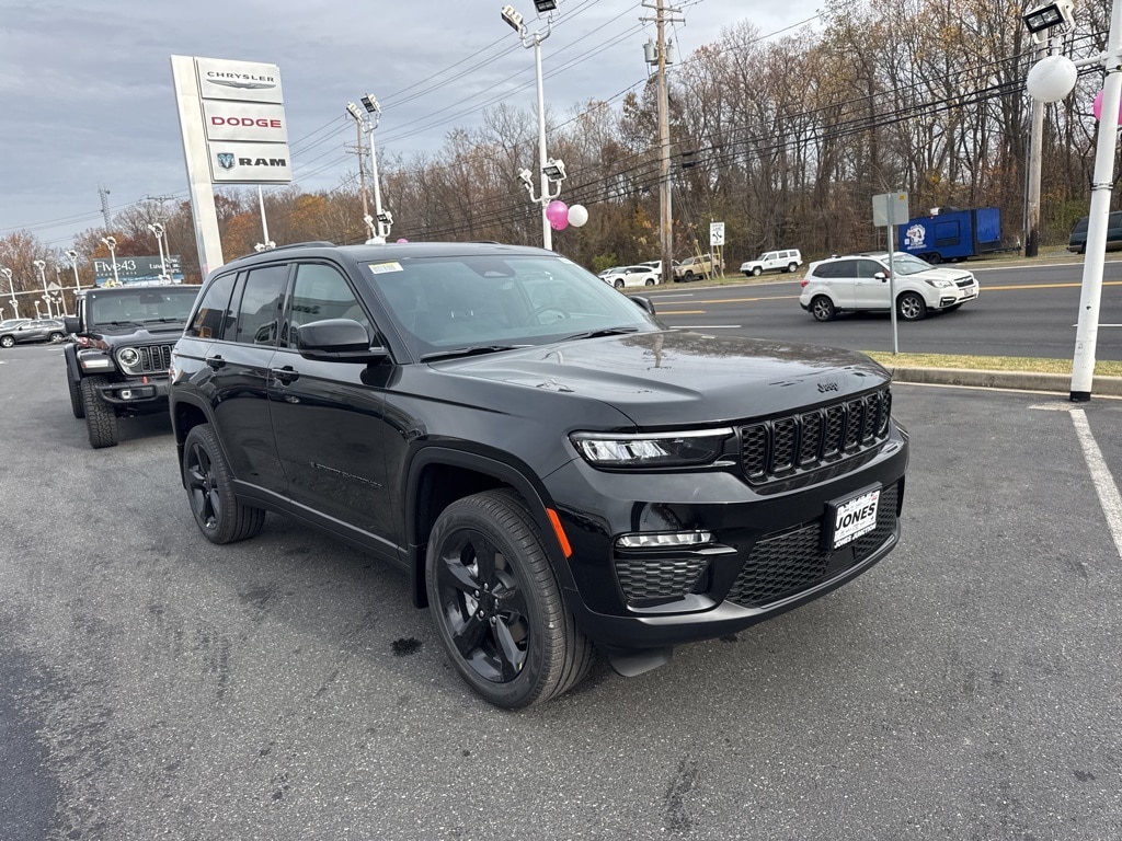 New 2025 Jeep Grand Cherokee Limited Sport Utility