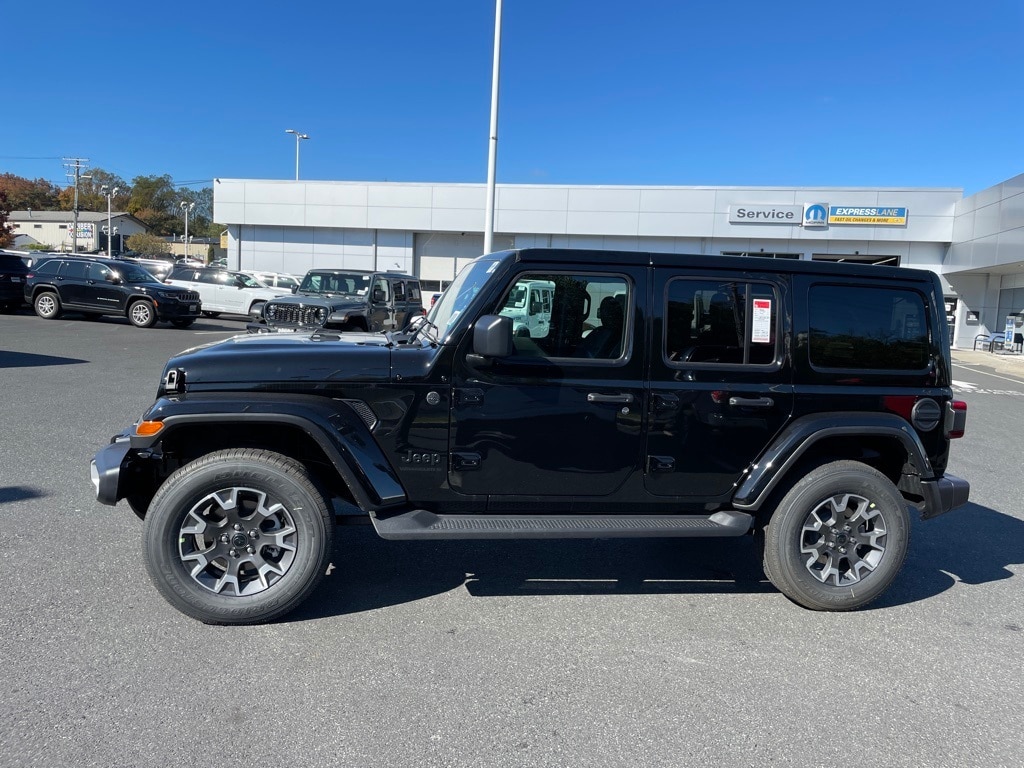 New 2026 Jeep Wrangler Sahara Sport Utility